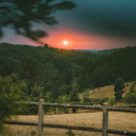 La Jaurette En Dordogne בית הארחה *